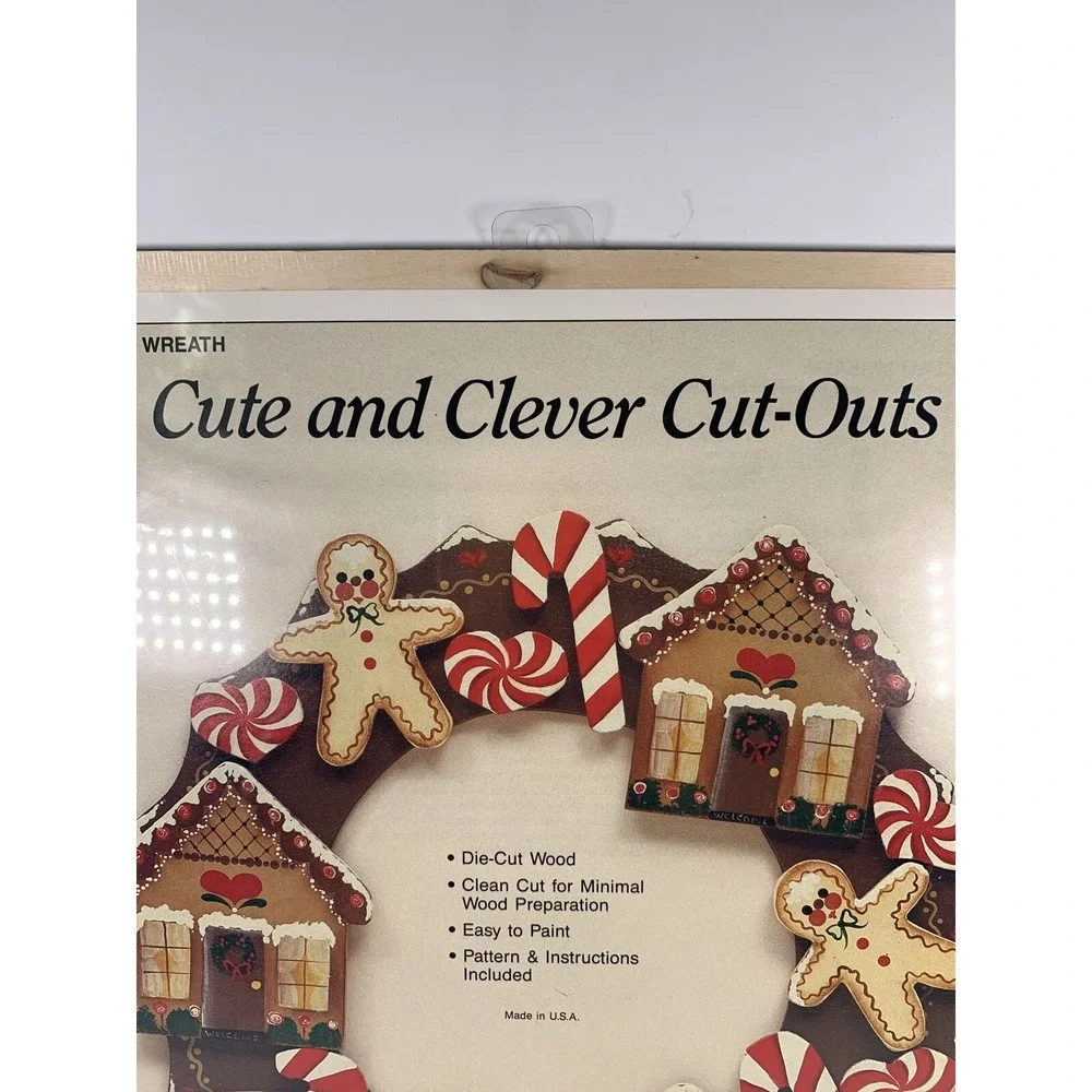 Christmas DEMIS Gingerbread‎ Wood Wreath 11 inch Cute & Clever Cut-Outs NOS